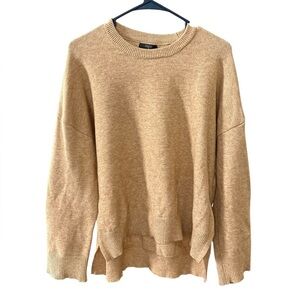 Tahari CLOSET CLEANOUT high-low knit sweater-beige- size XL